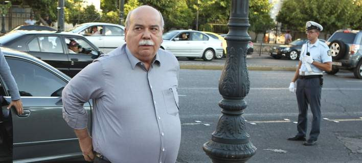 Στο νοσοκομείο ο Ν. Βούτσης – Υπεβλήθη σε αγγειοπλαστική